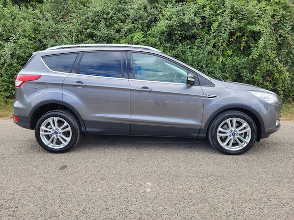 Used Ford Kuga 2014 for sale - 75618318: Photo 2