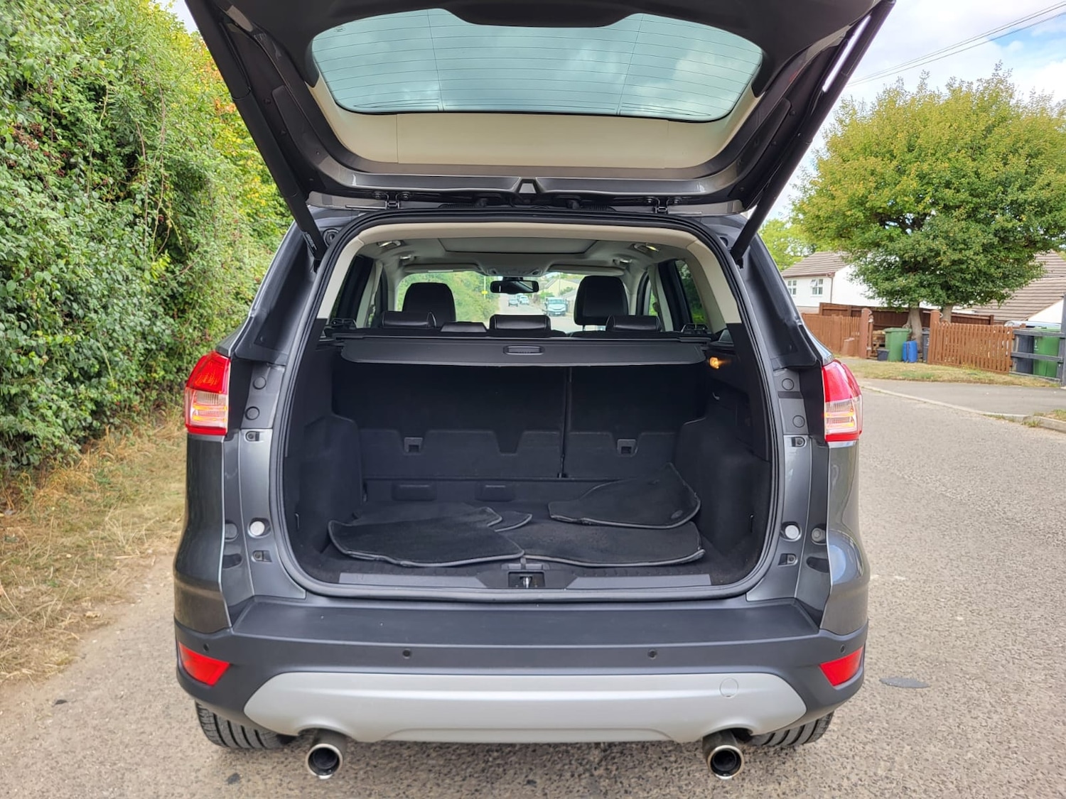 Used Ford Kuga 2014 for sale - 77353948: Photo 6