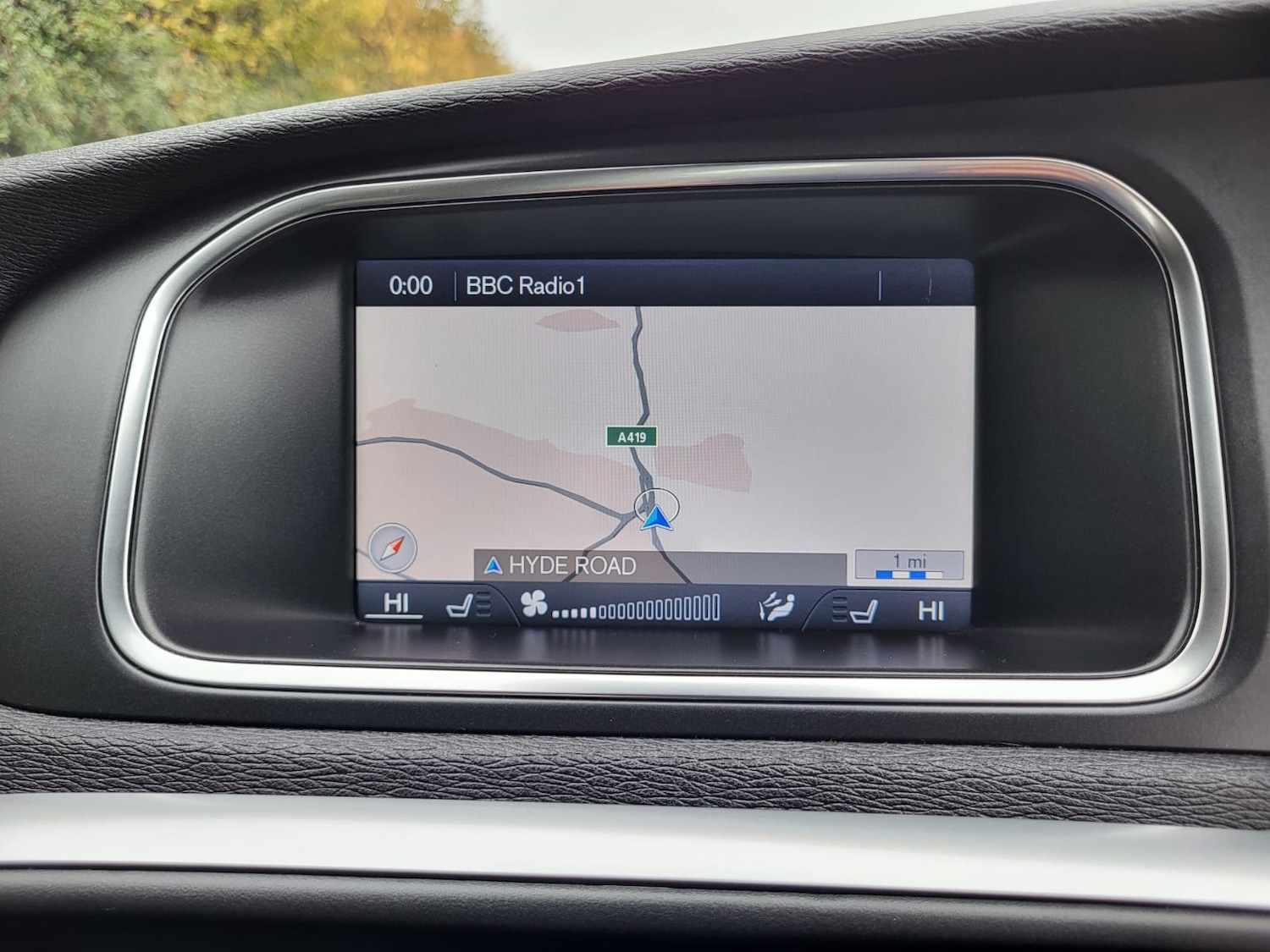 Used Volvo V40 2013 for sale - 77391883: Photo 16