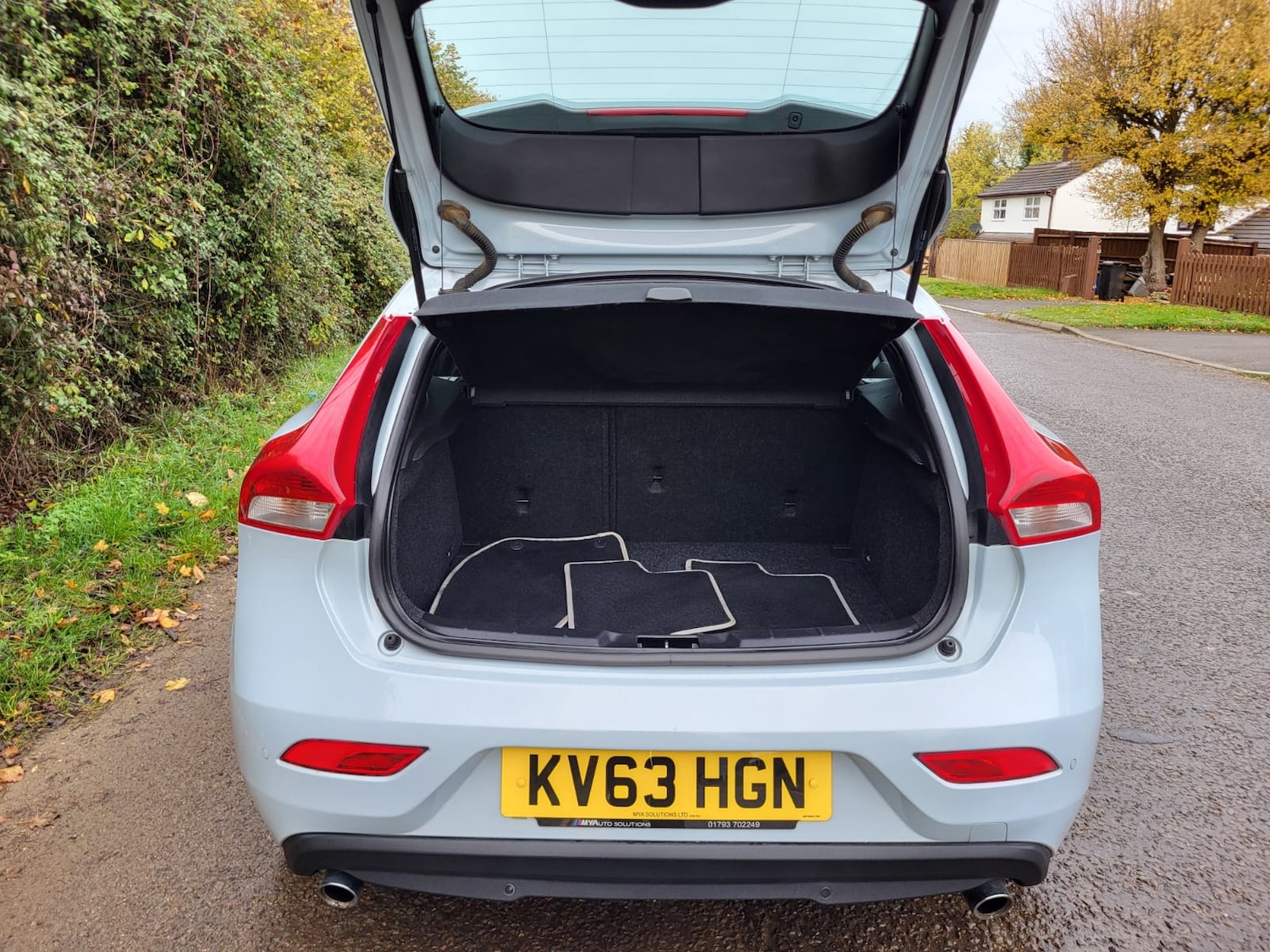 Used Volvo V40 2013 for sale - 77391883: Photo 7