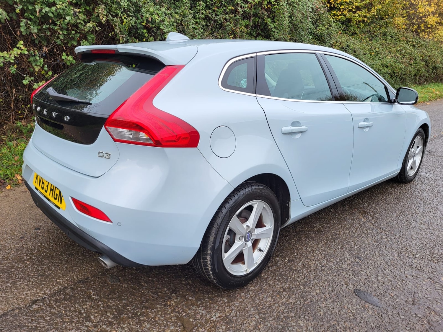 Used Volvo V40 2013 for sale - 77391883: Photo 8