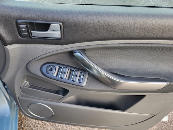 Used Ford C-Max 2008 for sale - 75673443: Photo 18