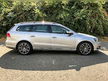 Used Volkswagen Passat 2011 for sale - 79400806: Photo