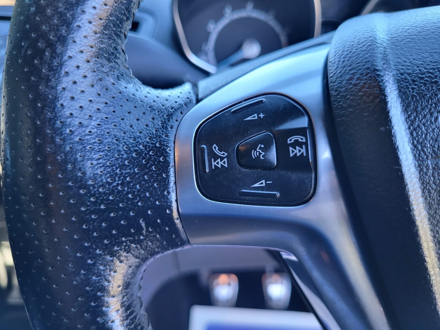 Used Ford Fiesta 2017 for sale - 76486470: Photo 17