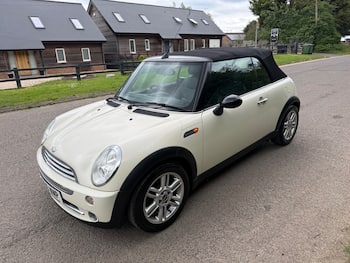 Used MINI Convertible 2006 for sale - 79855473: Photo