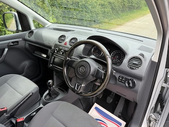 Used Volkswagen Caddy 2015 for sale - 78502909: Photo
