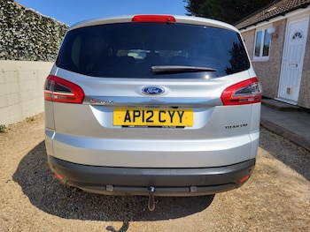 Used Ford S-Max 2012 for sale - 79357115: Photo