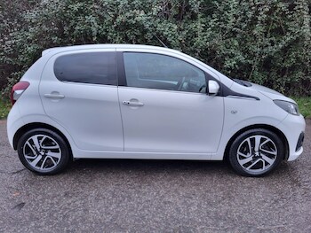 Used Peugeot 108 2015 for sale - 76720378: Photo