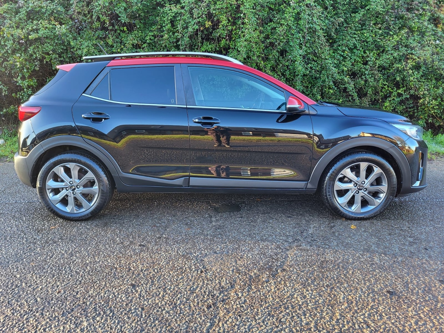 Used Kia Stonic 2018 for sale - 77103203: Photo 2