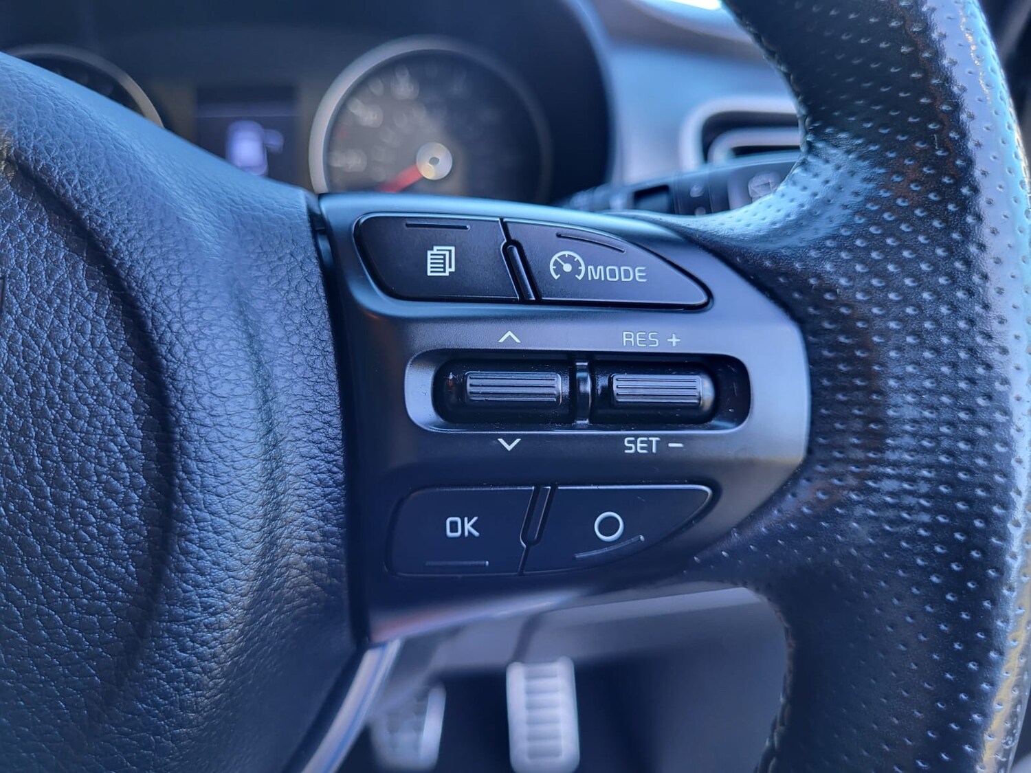 Used Kia Stonic 2018 for sale - 77103203: Photo 22