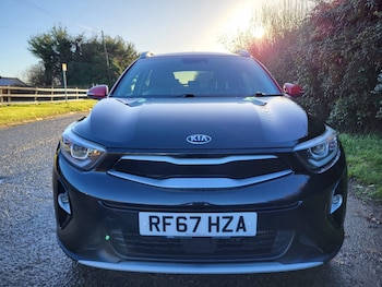 Used Kia Stonic 2018 for sale - 77103203: Photo