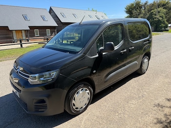 Used Citroen Berlingo 2021 for sale - 79071697: Photo