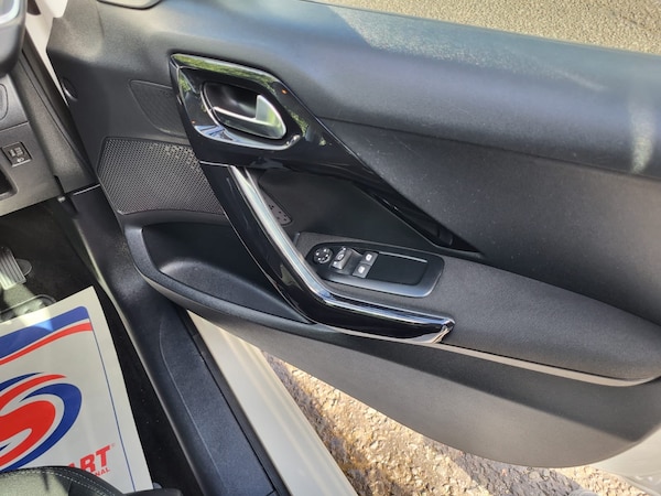 Used Peugeot 208 2013 for sale - 75641570: Photo 19
