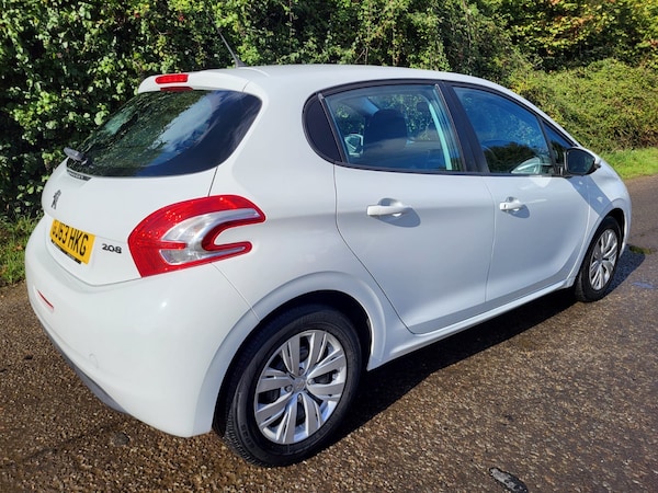 Used Peugeot 208 2013 for sale - 75641570: Photo 8