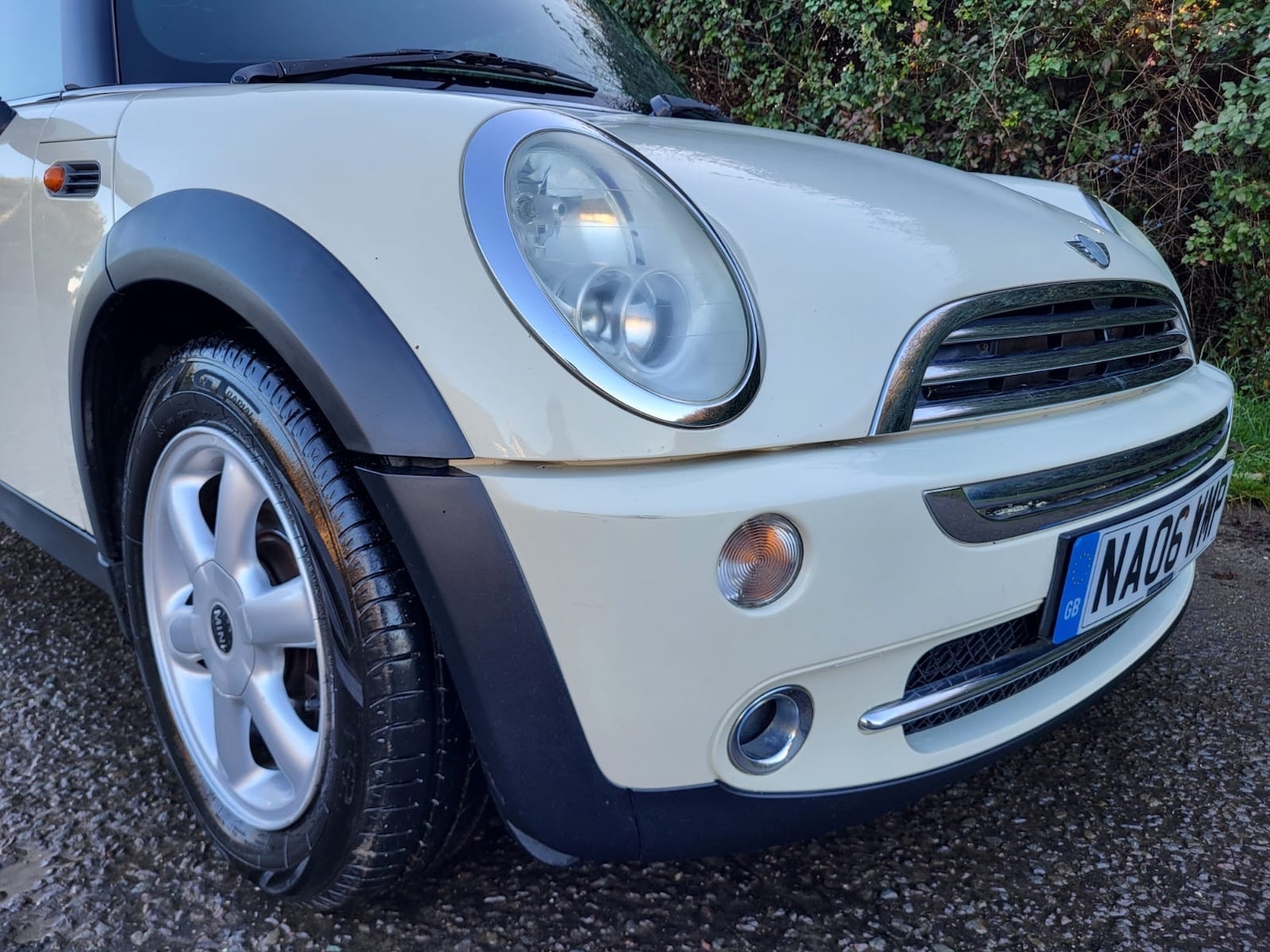 Used MINI Convertible 2006 for sale - 76799547: Photo 14