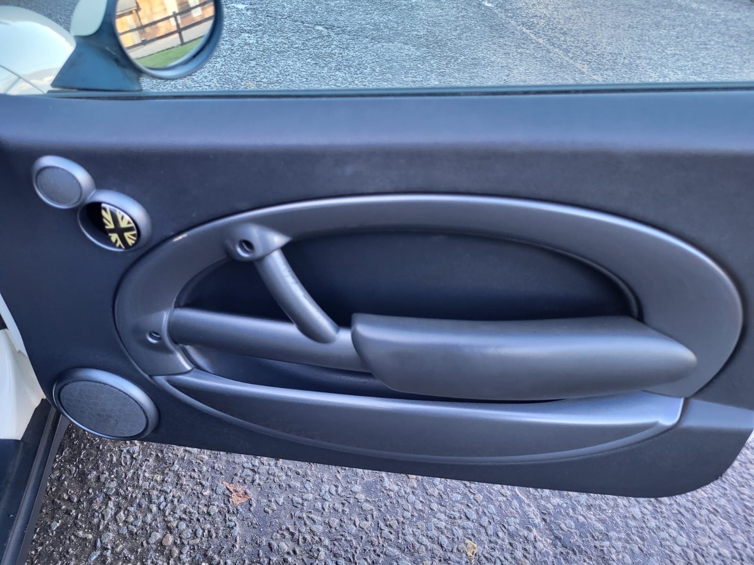 Used MINI Convertible 2006 for sale - 76799547: Photo 22