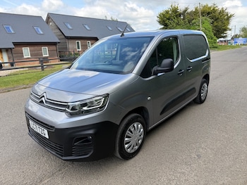Used Citroen Berlingo 2021 for sale - 79071524: Photo