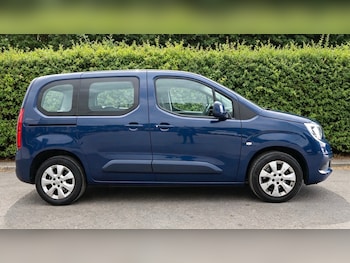 Used Vauxhall Combo Life 2019 for sale - 79327268: Photo