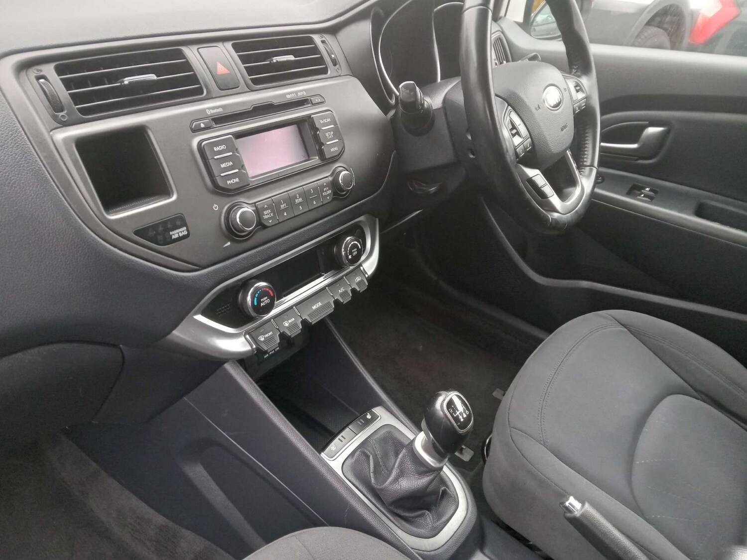 Used Kia Rio 2015 for sale - 76115779: Photo 3