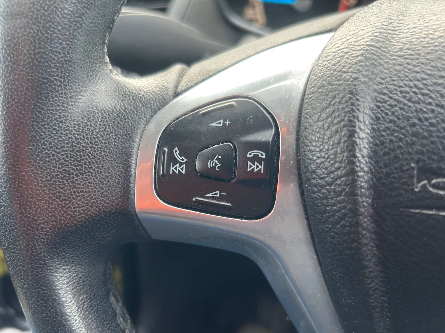 Used Ford Fiesta 2014 for sale - 76983891: Photo 16