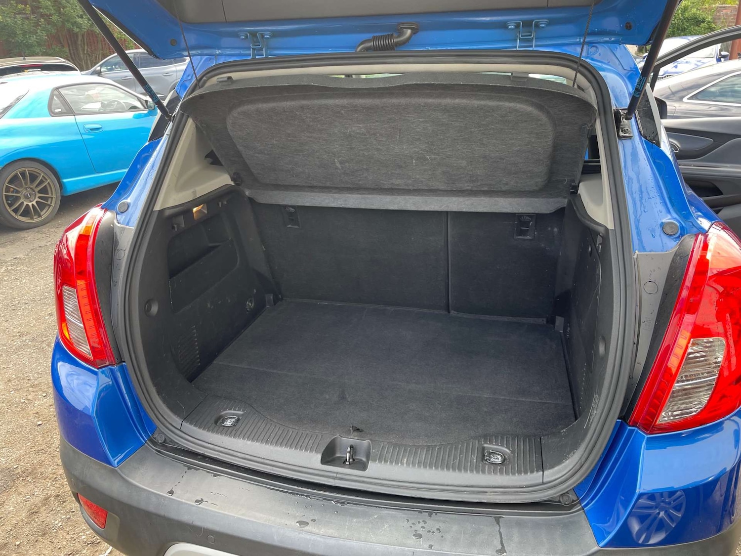 Vehicle 5