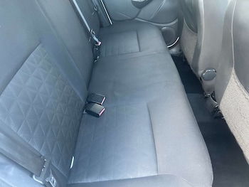 Used Dacia Duster 2015 for sale - 77715631: Photo