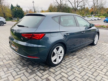 Used SEAT Leon 2019 for sale - 77125077: Photo