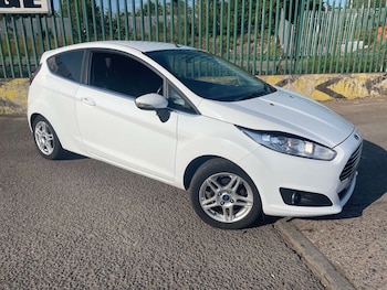 2013 - 1.0 Fiesta Zetec 3dr