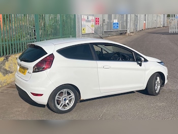 Used Ford Fiesta 2013 for sale - 75797991: Photo