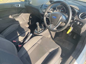 Used Ford Fiesta 2013 for sale - 75797991: Photo