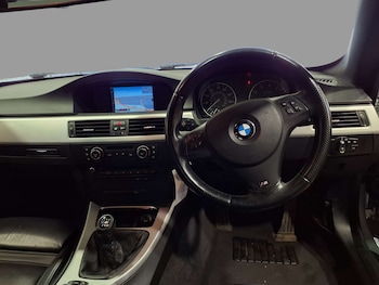 Used BMW 3 Series 2011 for sale - 77383387: Photo