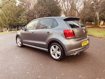 Used Volkswagen Polo 2014 for sale - 77211765: Photo