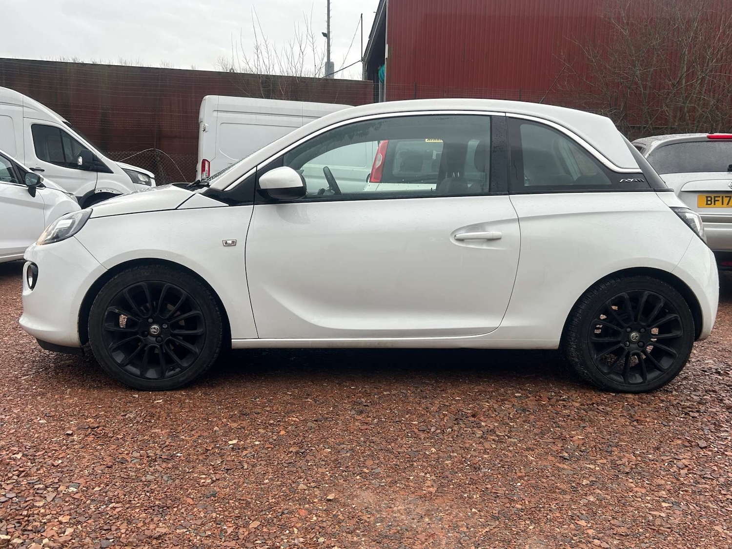 Used Vauxhall ADAM 2013 for sale - 77630684: Photo 2