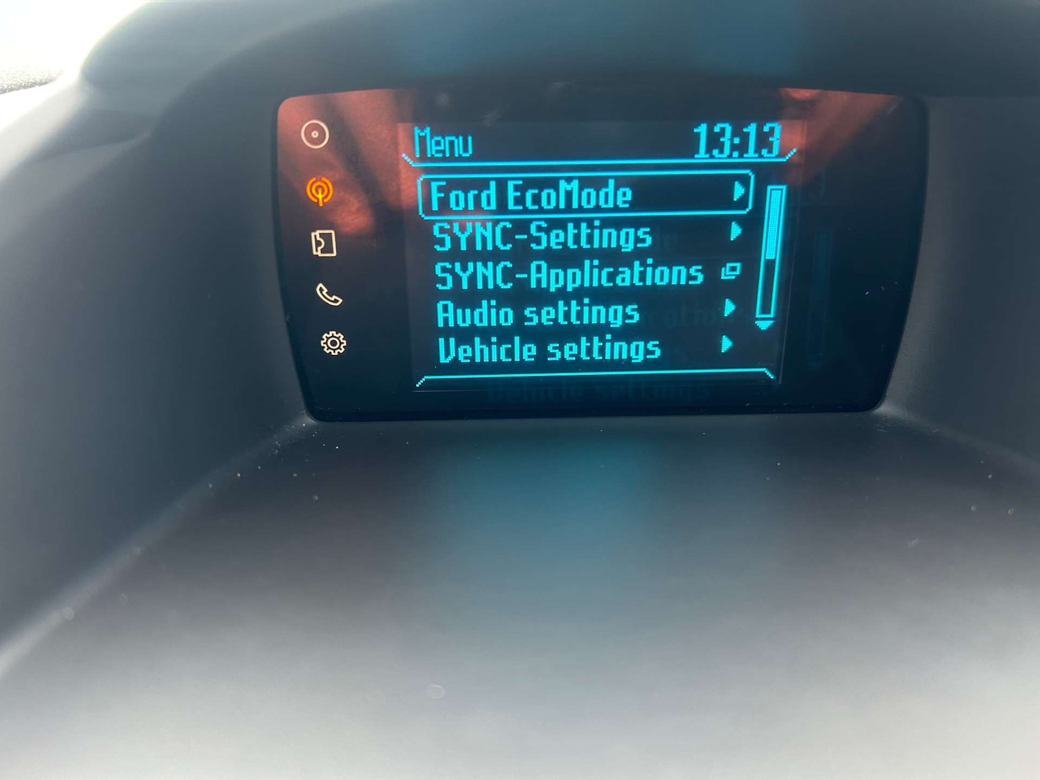 Used Ford Fiesta 2014 for sale - 77125079: Photo 14