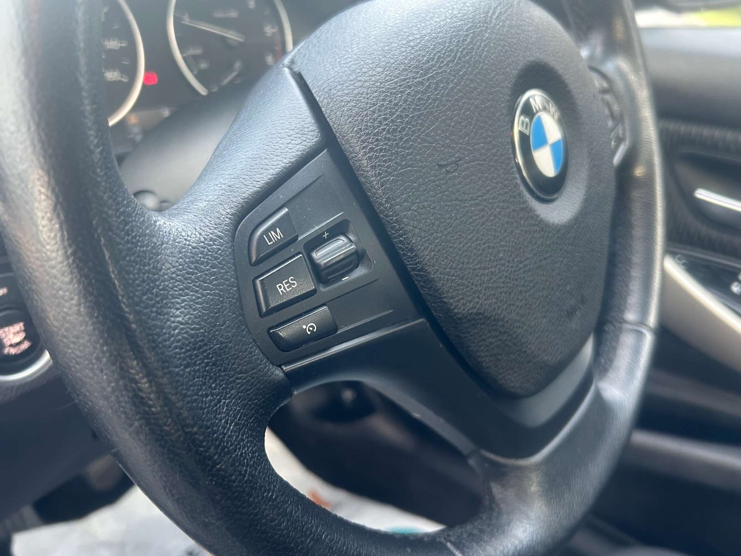 Used BMW 3 Series 2014 for sale - 77125080: Photo 19