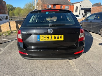Used Skoda Octavia 2013 for sale - 75564223: Photo