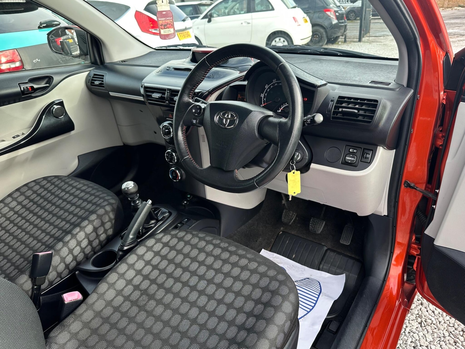 Used Toyota IQ 2011 for sale - 77314959: Photo 11