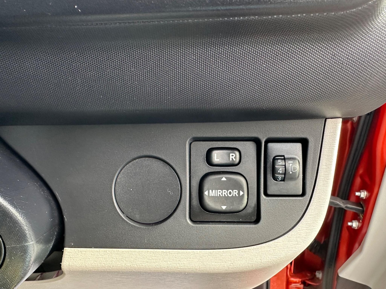 Used Toyota IQ 2011 for sale - 77314959: Photo 26