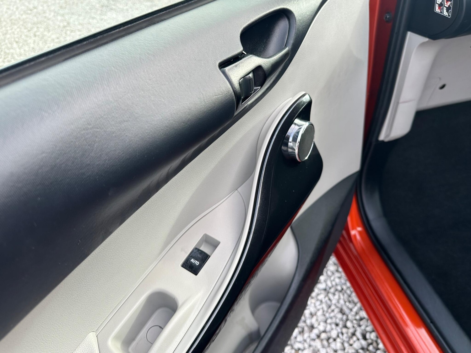 Used Toyota IQ 2011 for sale - 77314959: Photo 32