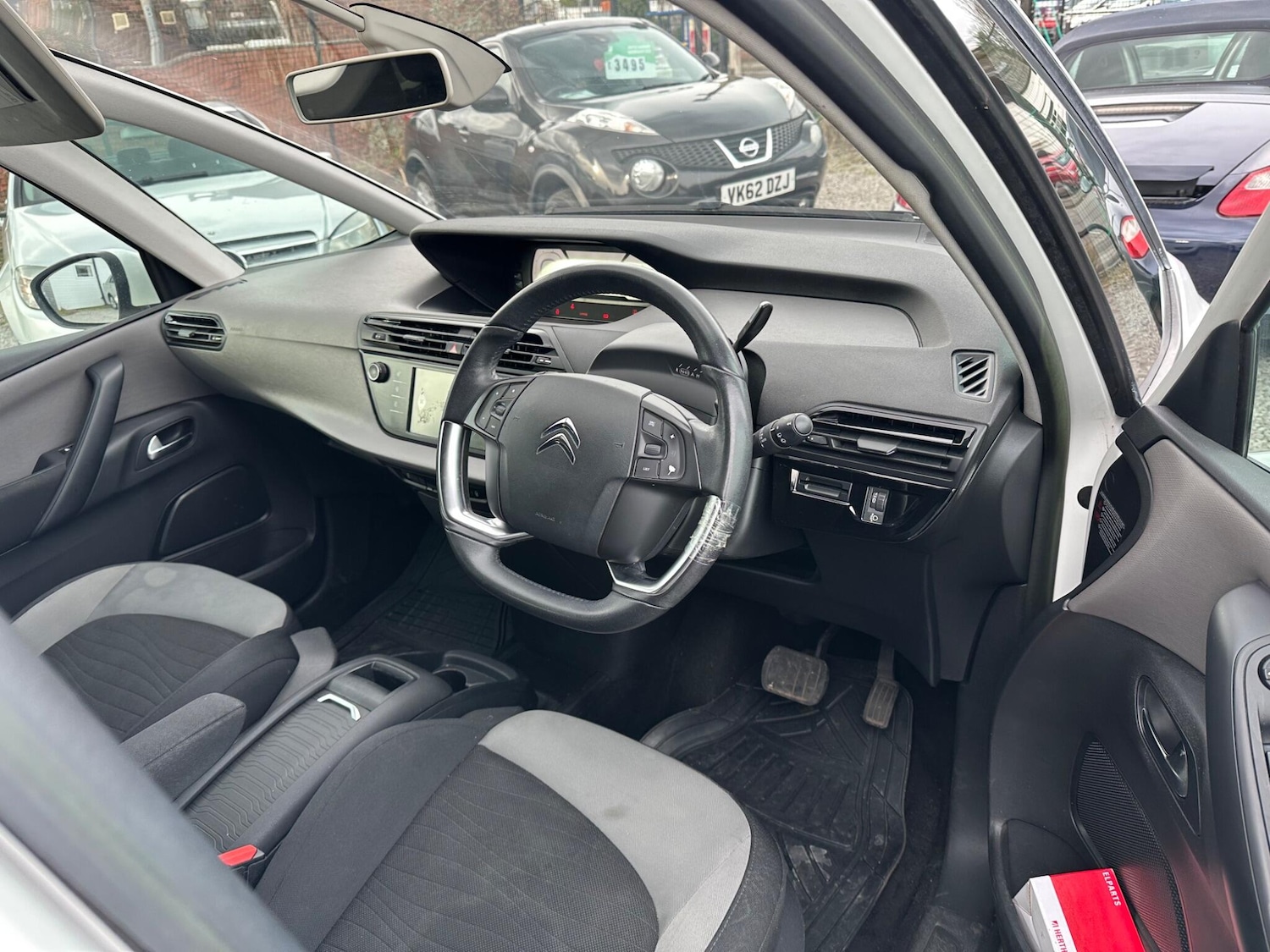 Used Citroen Grand C4 Picasso 2014 for sale - 77783697: Photo 33