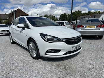 Used Vauxhall Astra 2016 for sale - 79352607: Photo