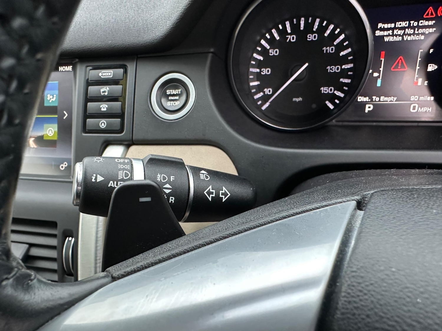 Used Land Rover Discovery Sport 2016 for sale - 77395819: Photo 21