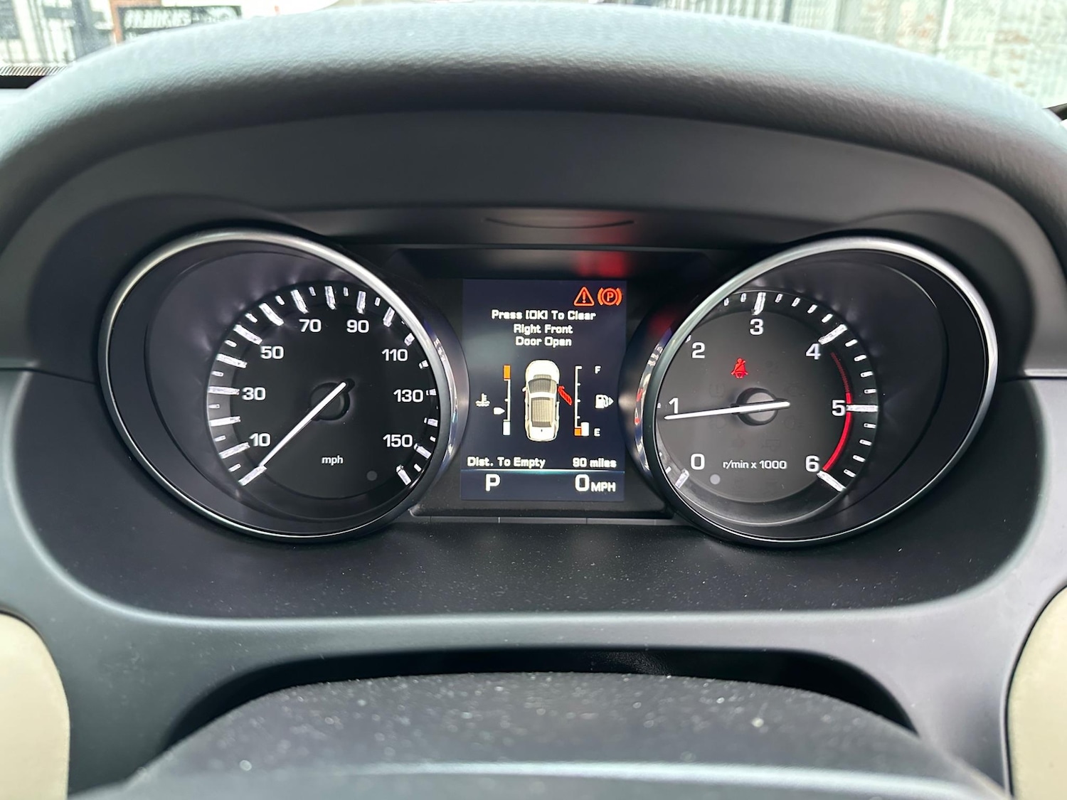 Used Land Rover Discovery Sport 2016 for sale - 77395819: Photo 46