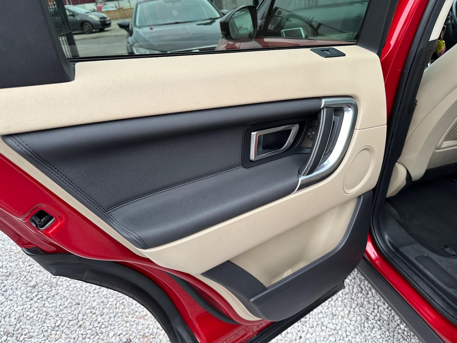 Used Land Rover Discovery Sport 2016 for sale - 77395819: Photo 53