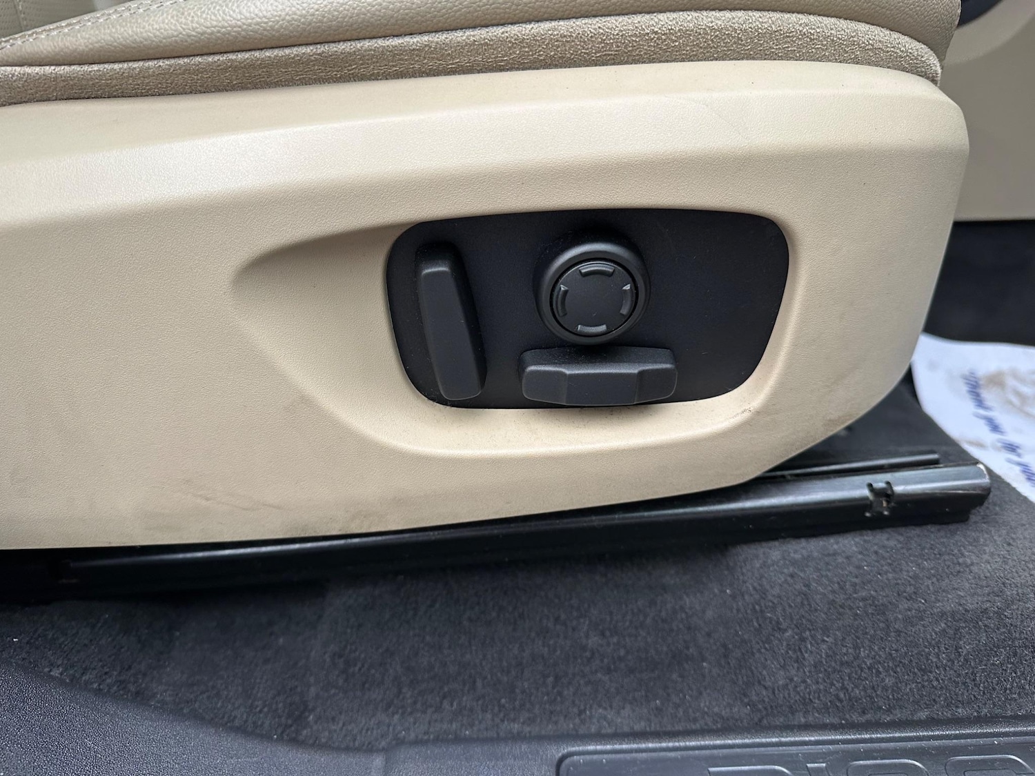 Used Land Rover Discovery Sport 2016 for sale - 77395819: Photo 63