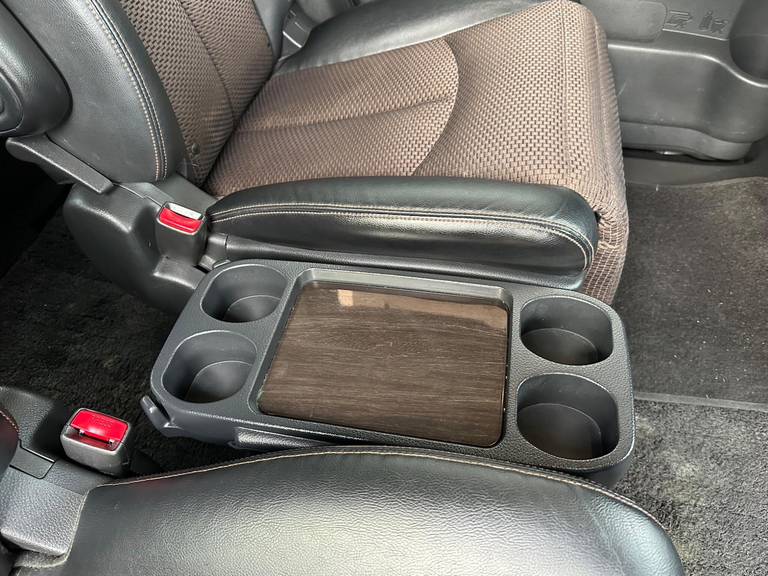 Used Nissan Elgrand for sale - 78115493: Photo 39