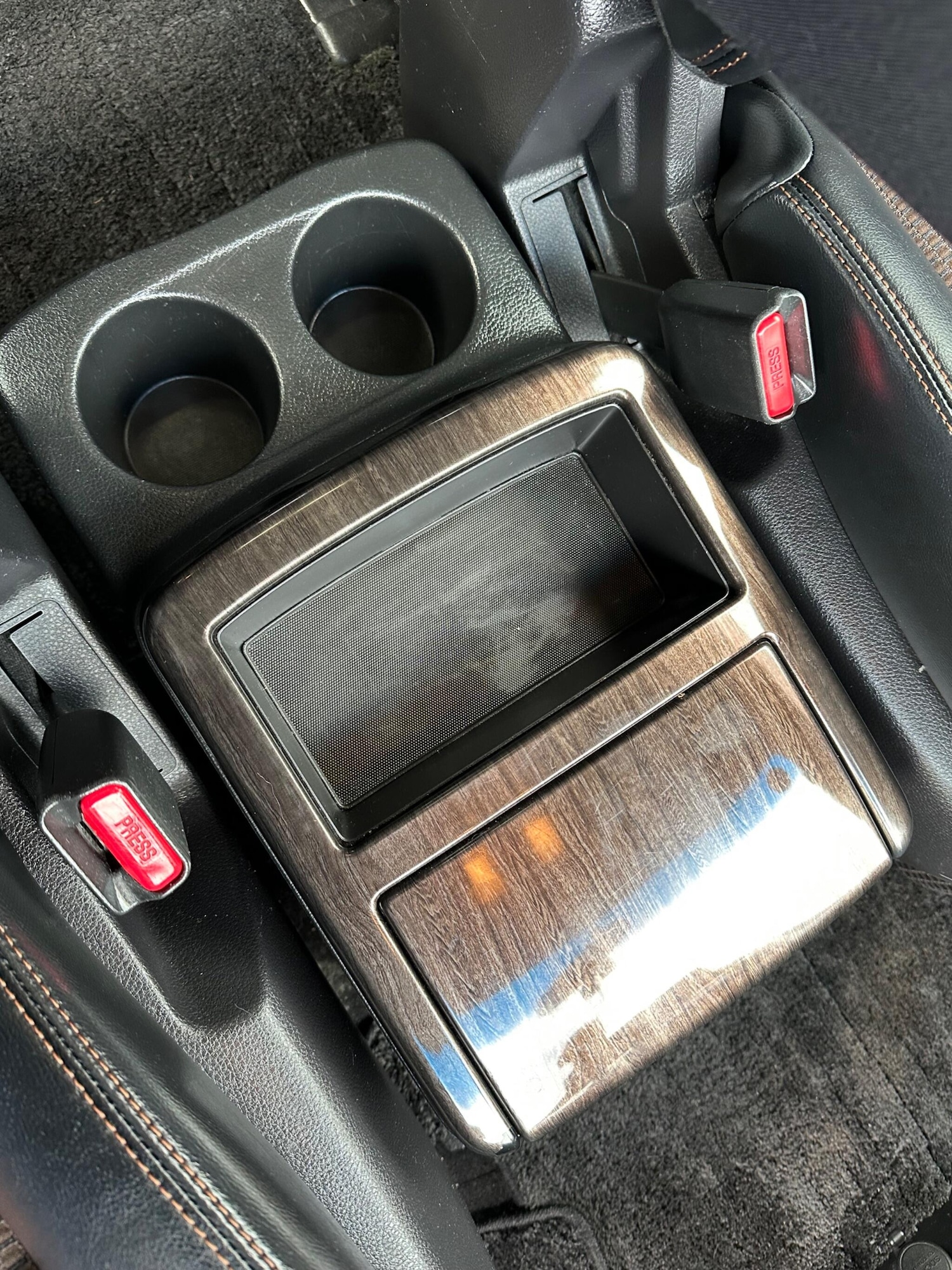 Used Nissan Elgrand for sale - 78115493: Photo 47