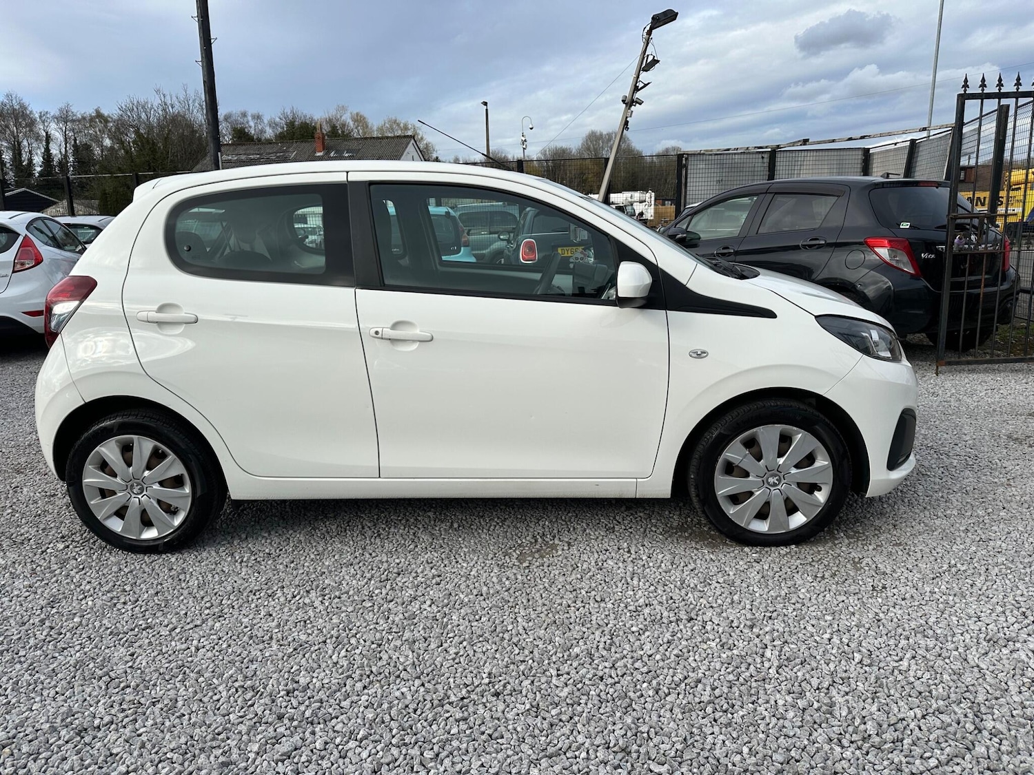 Used Peugeot 108 for sale - 78115732: Photo 14