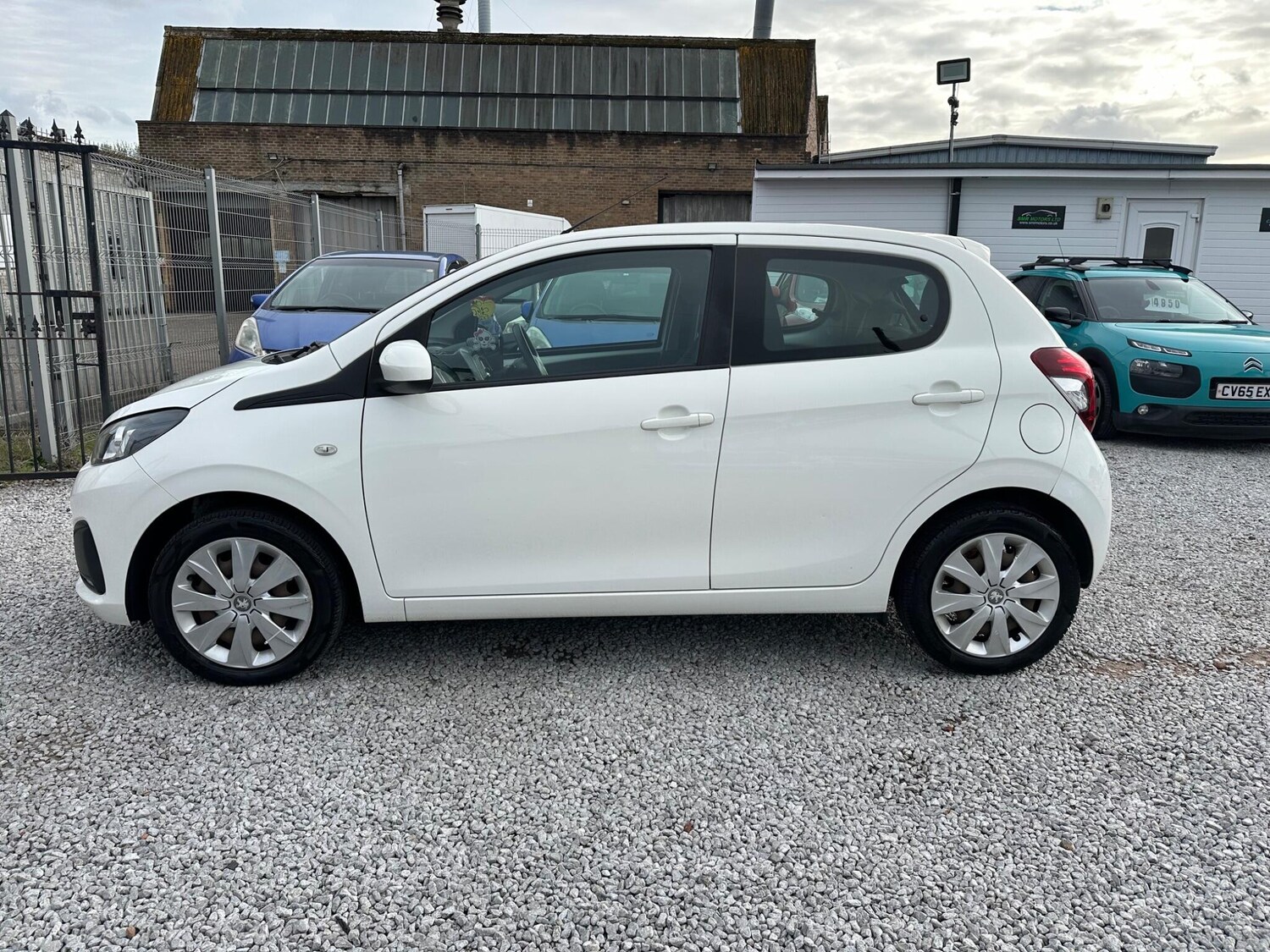Used Peugeot 108 for sale - 78115732: Photo 9