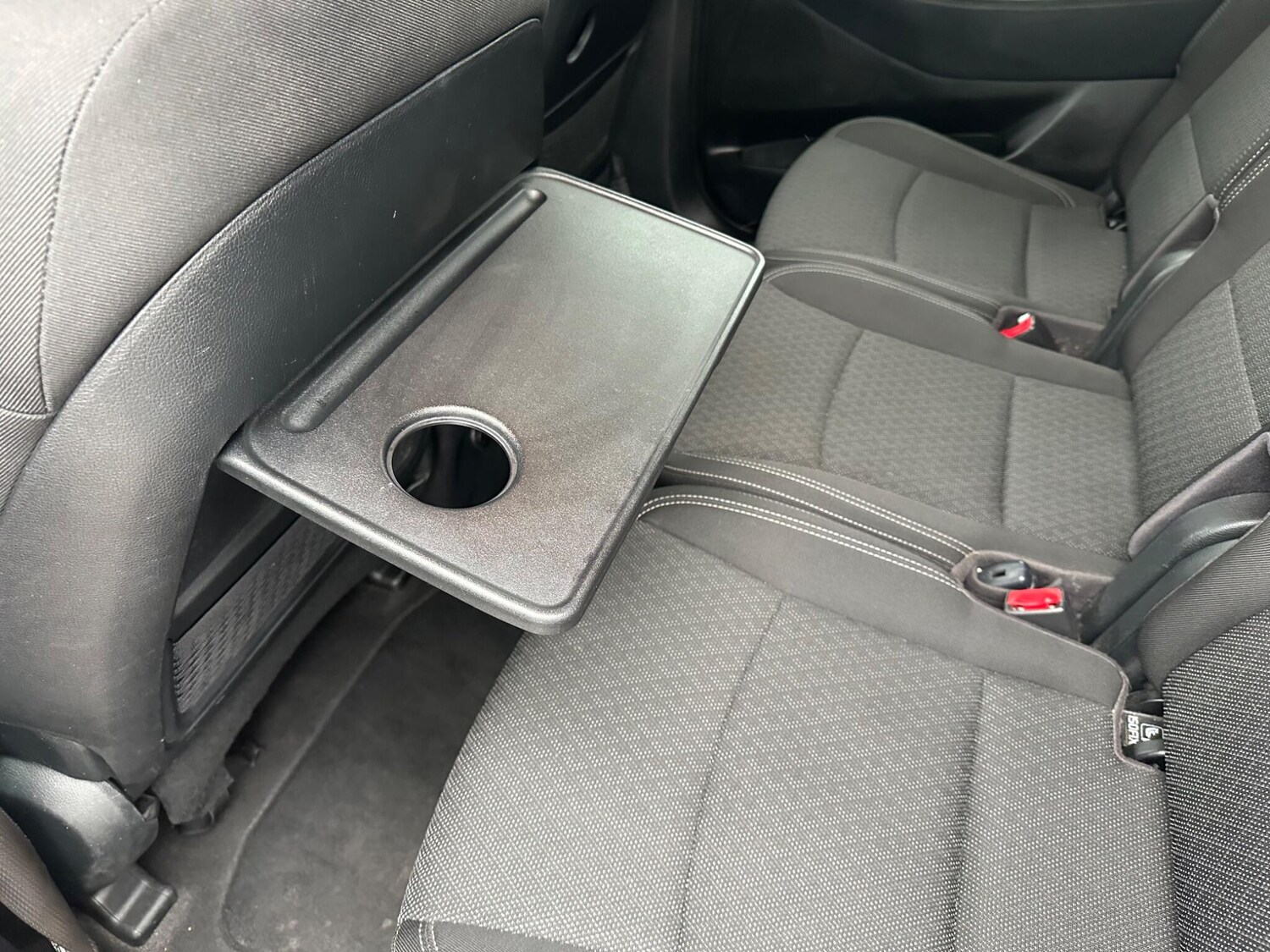 Used Kia Carens for sale - 78116441: Photo 14